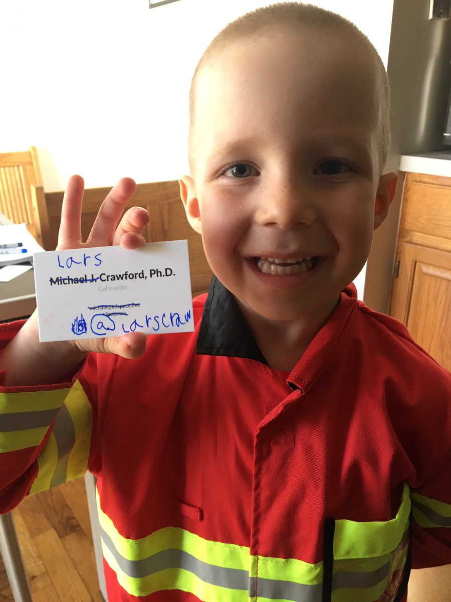 Lars Crawford tweet media