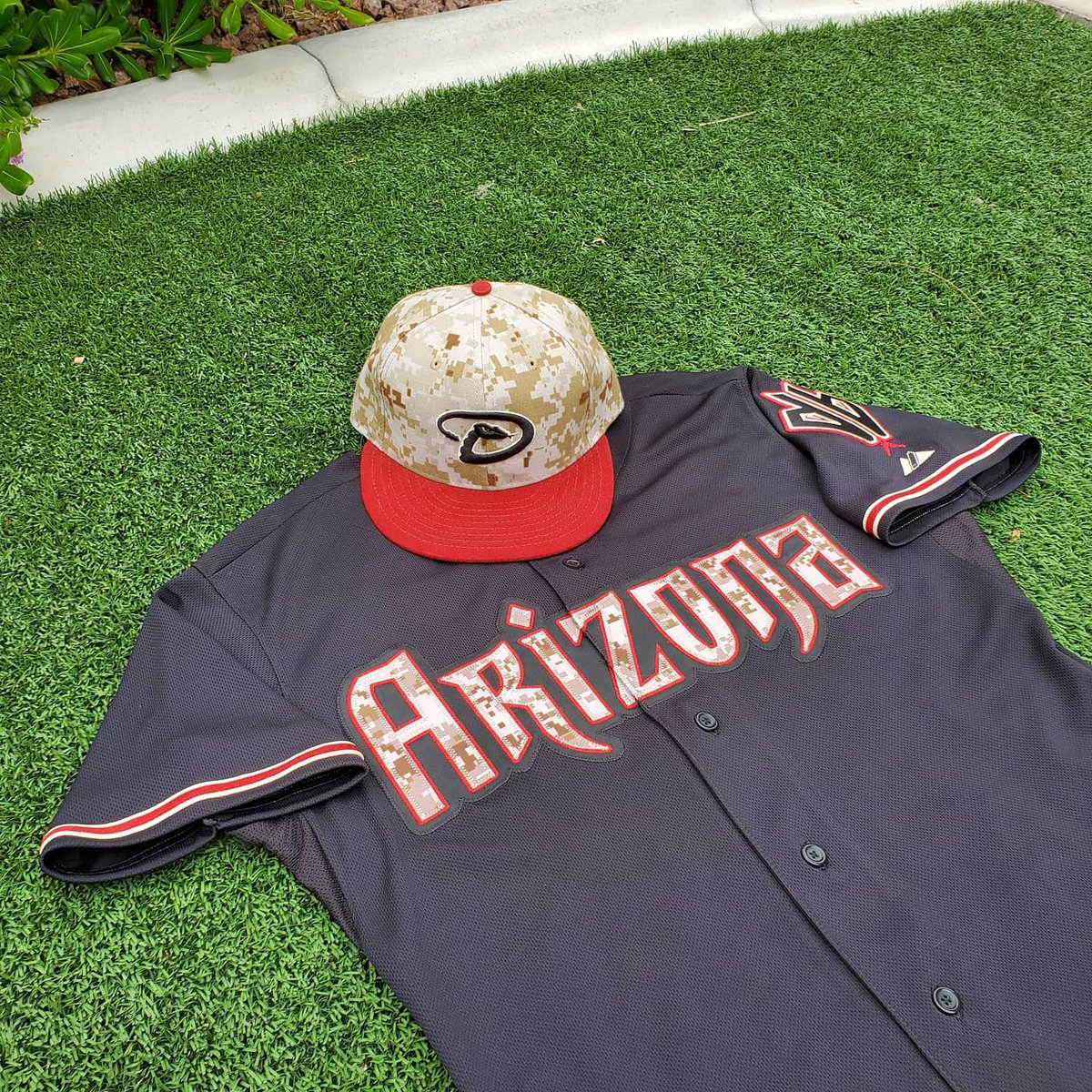 diamondbacks memorial day jersey