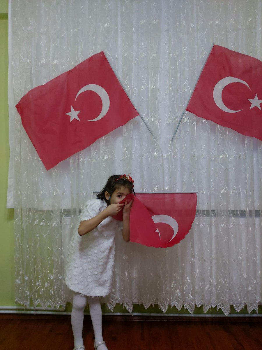tuncel015's tweet photo. #asbayrağınıcama 🇹🇷 https://t.co/uihccHhHOP