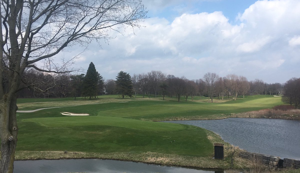 GriffithsJayson's tweet photo. Course Update: 14 days or 16GDD Base 50F since last mow...with weather forecast of rain, today was the day...our small team of professional greenskeepers hammered 🔨 it out...👏👍😎 home until next #essentialtask https://t.co/M9umS9vNxi