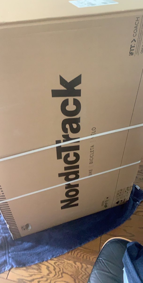 newerabasketbal's tweet photo. We in there... Team @NordicTrack #TourDeBasement https://t.co/bx3aFmGt3o