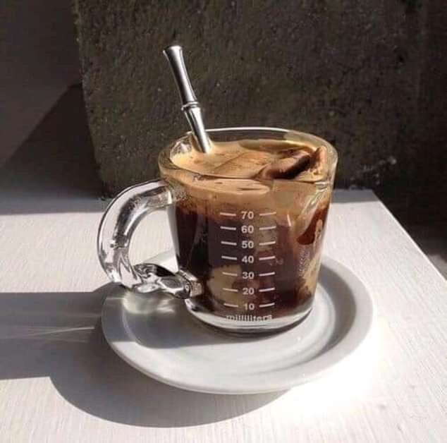 EoniJaseumin's tweet photo. If you love coffee, then fck let's be friends. https://t.co/YK8H7Njcc6