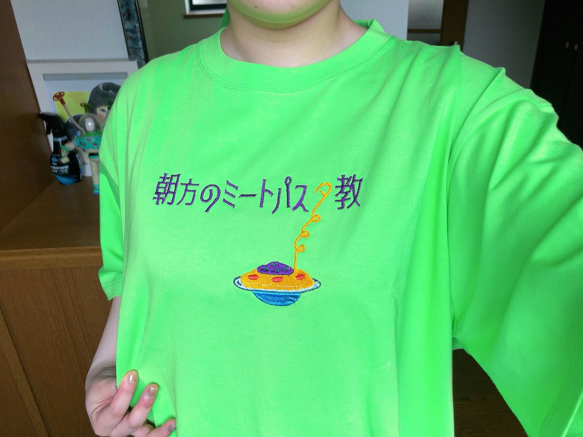 OZworld 朝方のミートパスタ教Tシャツ