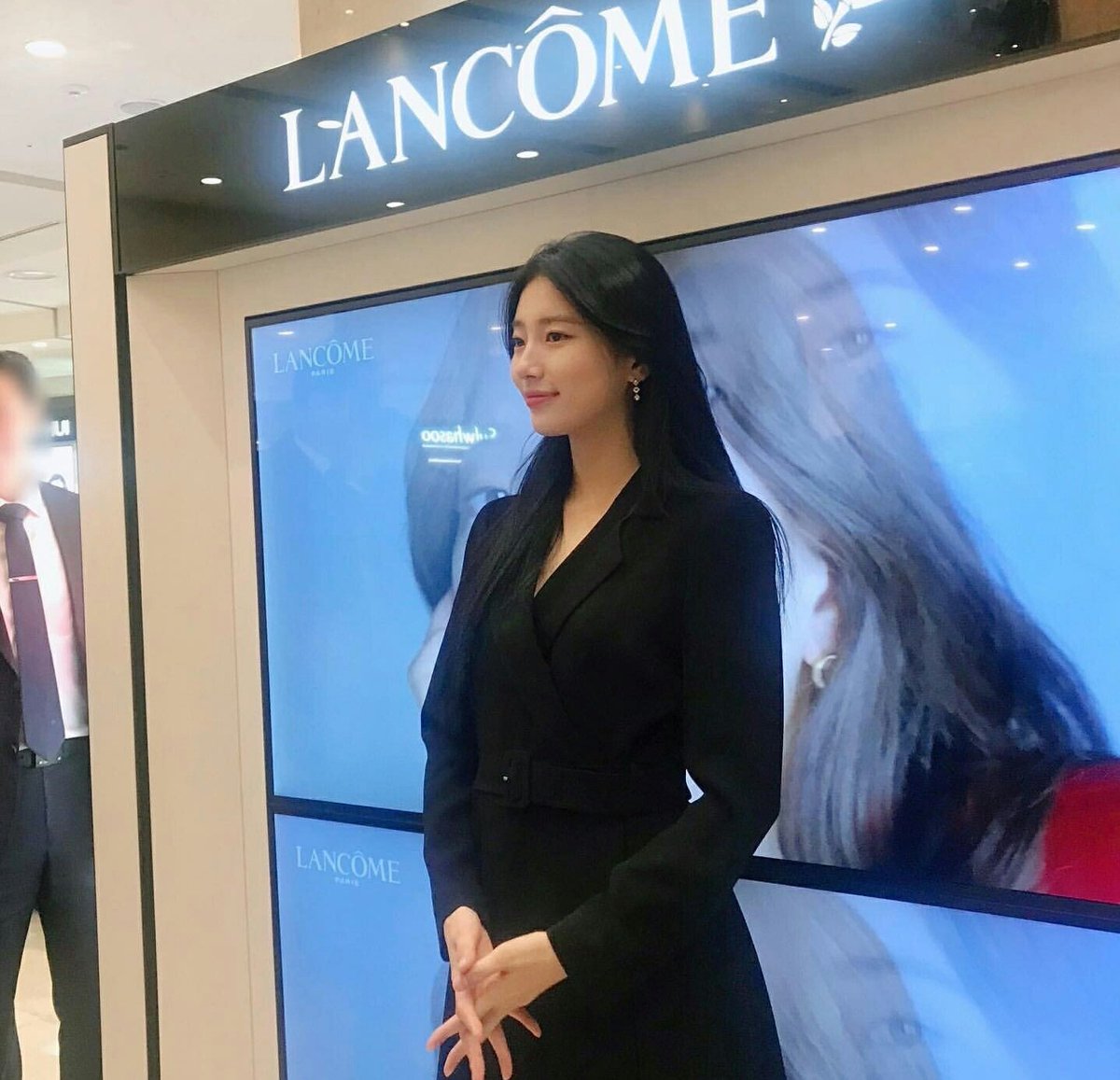 unwhitewashed Bae Suzy; a very important thread