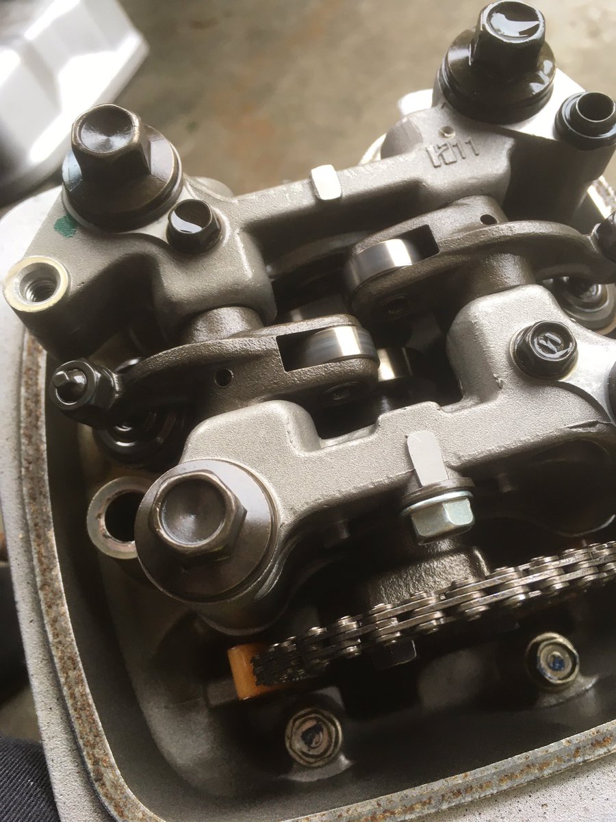 ヤフオクで落としたCBF125のエンジンが届きました。約2万円でした