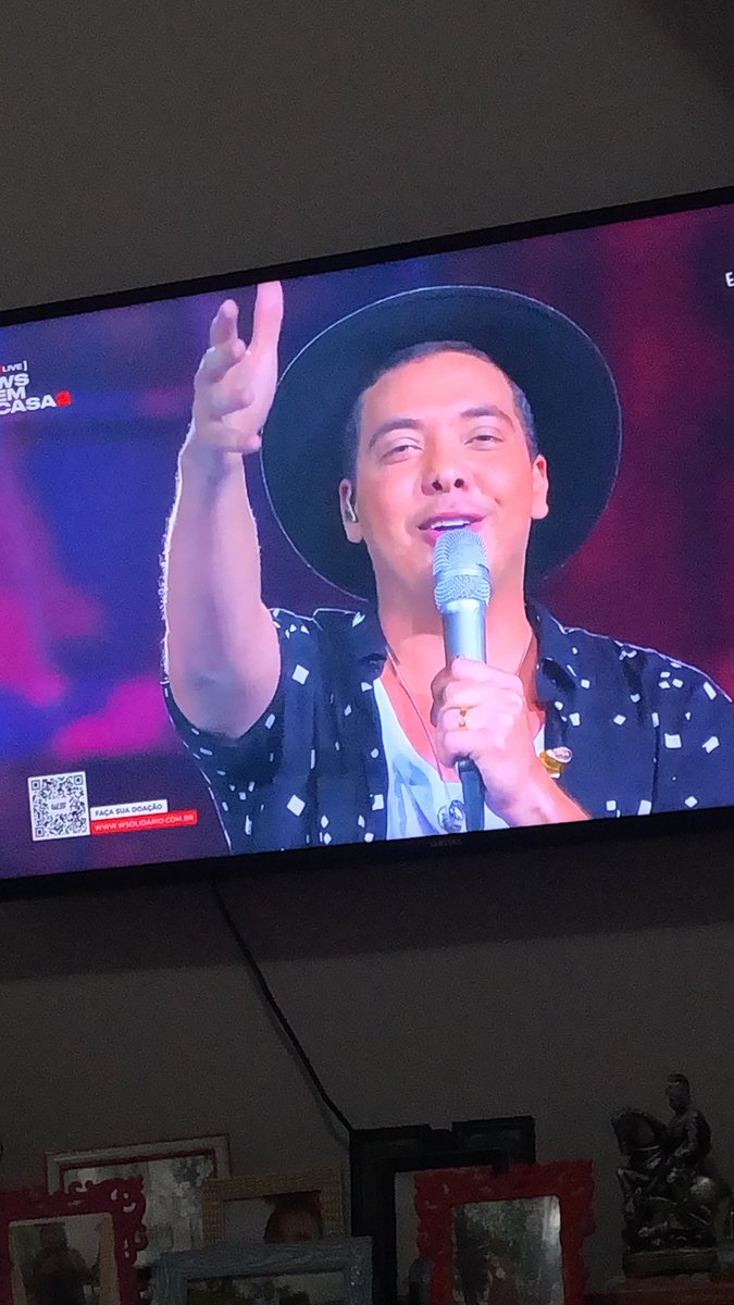 garonaticosfc's tweet photo. O homi chegou!!! #LiveDoSafadão #SkolNaLiveDoSafadão https://t.co/c4lvoYOND4