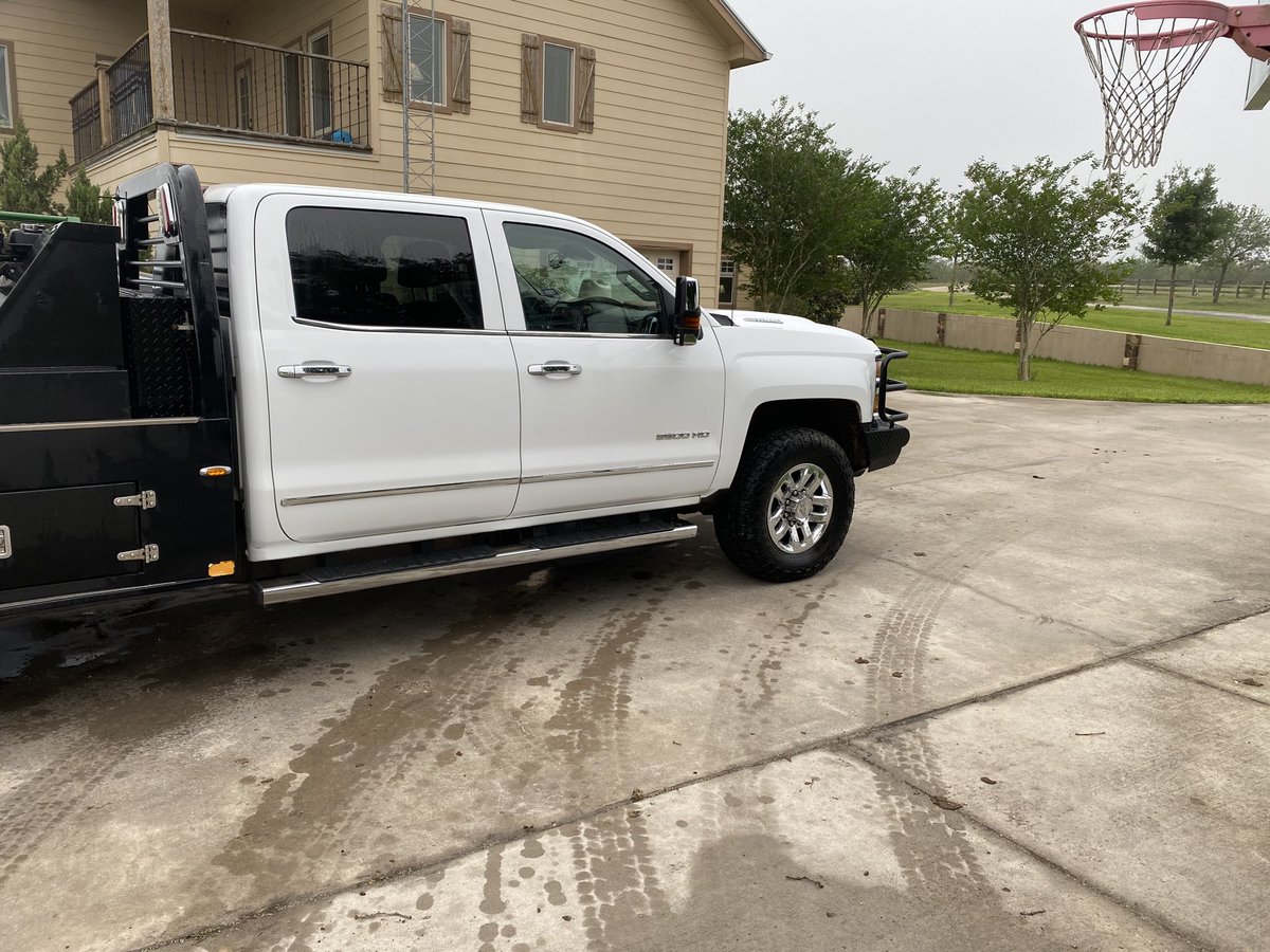 HuieAg's tweet image. If that doesn’t make it rain we are in trouble. 2 years old #firstbath #QuarantineTime #drought2020