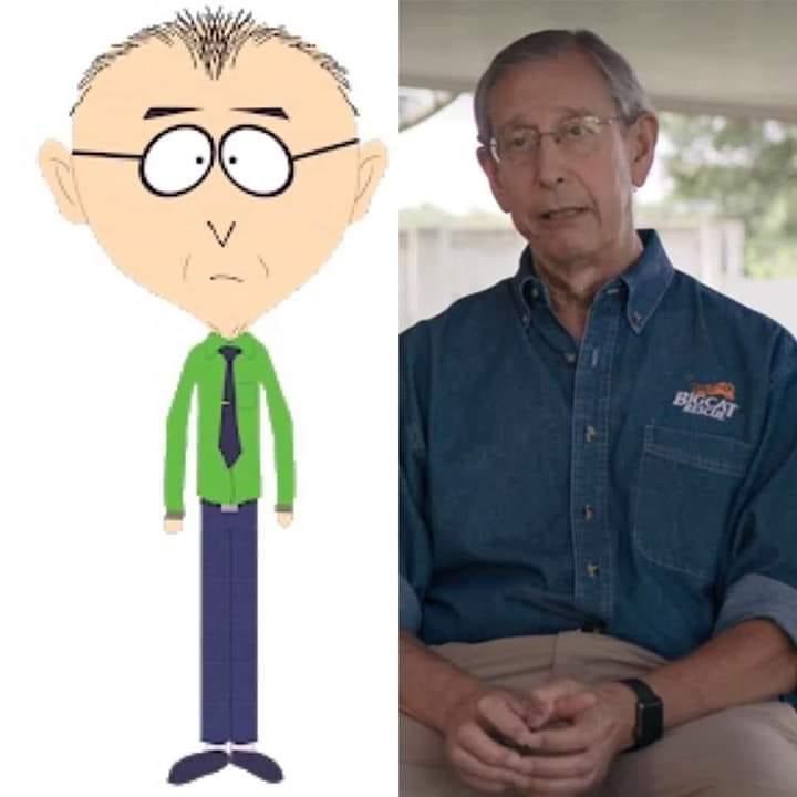 The_JoeExotic's tweet photo. I knew he looked familiar 😂🤣 https://t.co/opXp9DCLjV