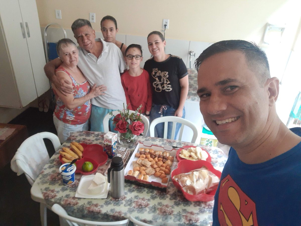 infRepes's tweet image. #WsEmCasa2 , pra comemorar o niver da esposa. É show.