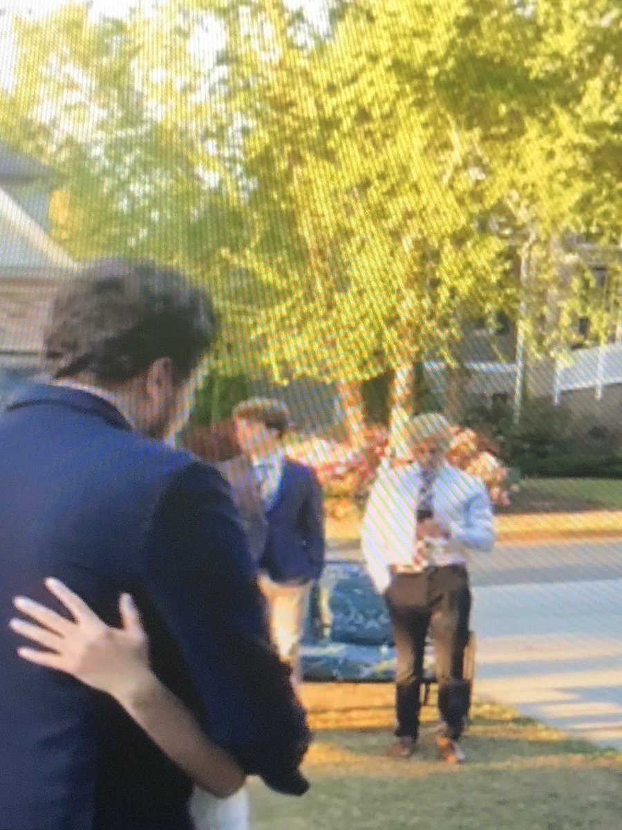 RHint11's tweet image. For anyone wondering what not to do at your brother’s Coronavirus front yard wedding just do what Luke does. This includes, but is not limited to, dying your hair bleach blonde and being on your phone in the middle of the first dance.