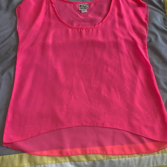 So good I had to share! Check out all the items I'm loving on @Poshmarkapp from @alm_soul @frmcdaniel<a href="/tag/fashion"class="tags"><span>#fashion</span></a><a href="/tag/shopmycloset"class="tags"><span>#shopmycloset</span></a><a href="/tag/style"class="tags"><span>#style</span></a><a href="/tag/poshmark"class="tags"><span>#poshmark</span></a><a href="/tag/pret"class="tags"><span>#pret</span></a>