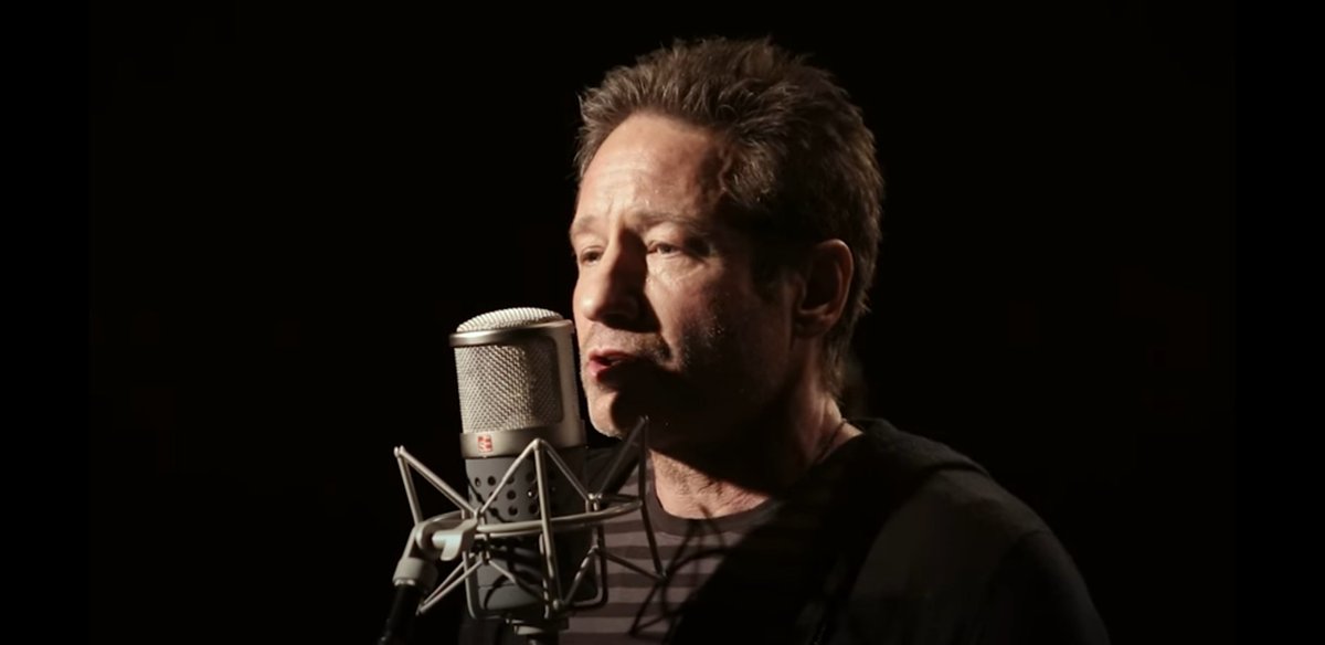 rae_noelle's tweet photo. #ddsexysaturday
#marblesun love this song, this is written by the band but David sai d he wrote the lyrics to the 2nd verse https://t.co/zFd8a6gJh1