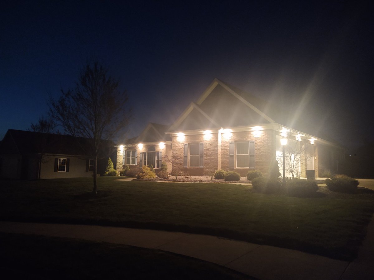 frankpBCC's tweet photo. @OhioACTS  #FrontLights4FrontLineWorkers #ThankALineman @AEPOhio  @BCCcareertech  Lighting it up! https://t.co/rorcKDkeGv
