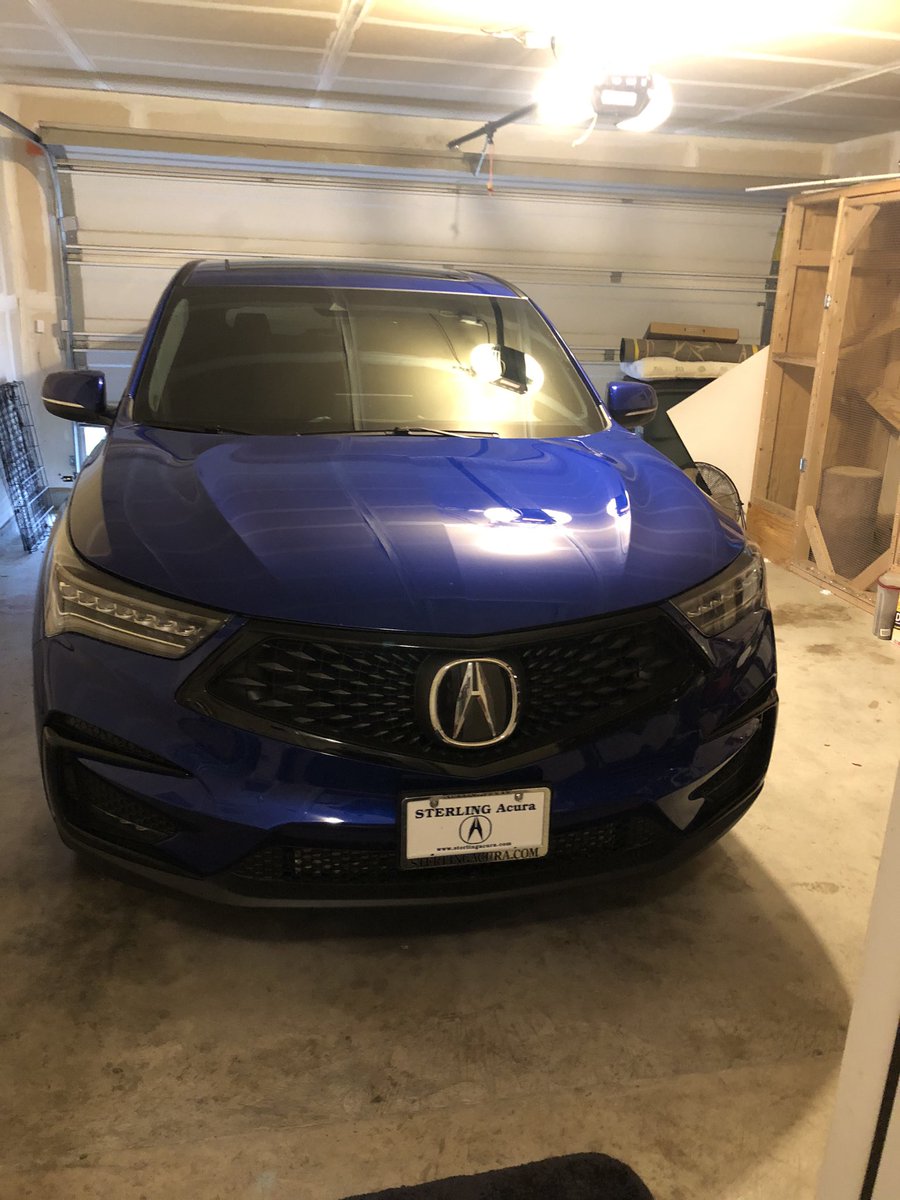bentfam9908's tweet photo. Look what showed up at my house @Acura @AcuraZine #RDX #APSEC #SHAWD https://t.co/lXSUhsmvln