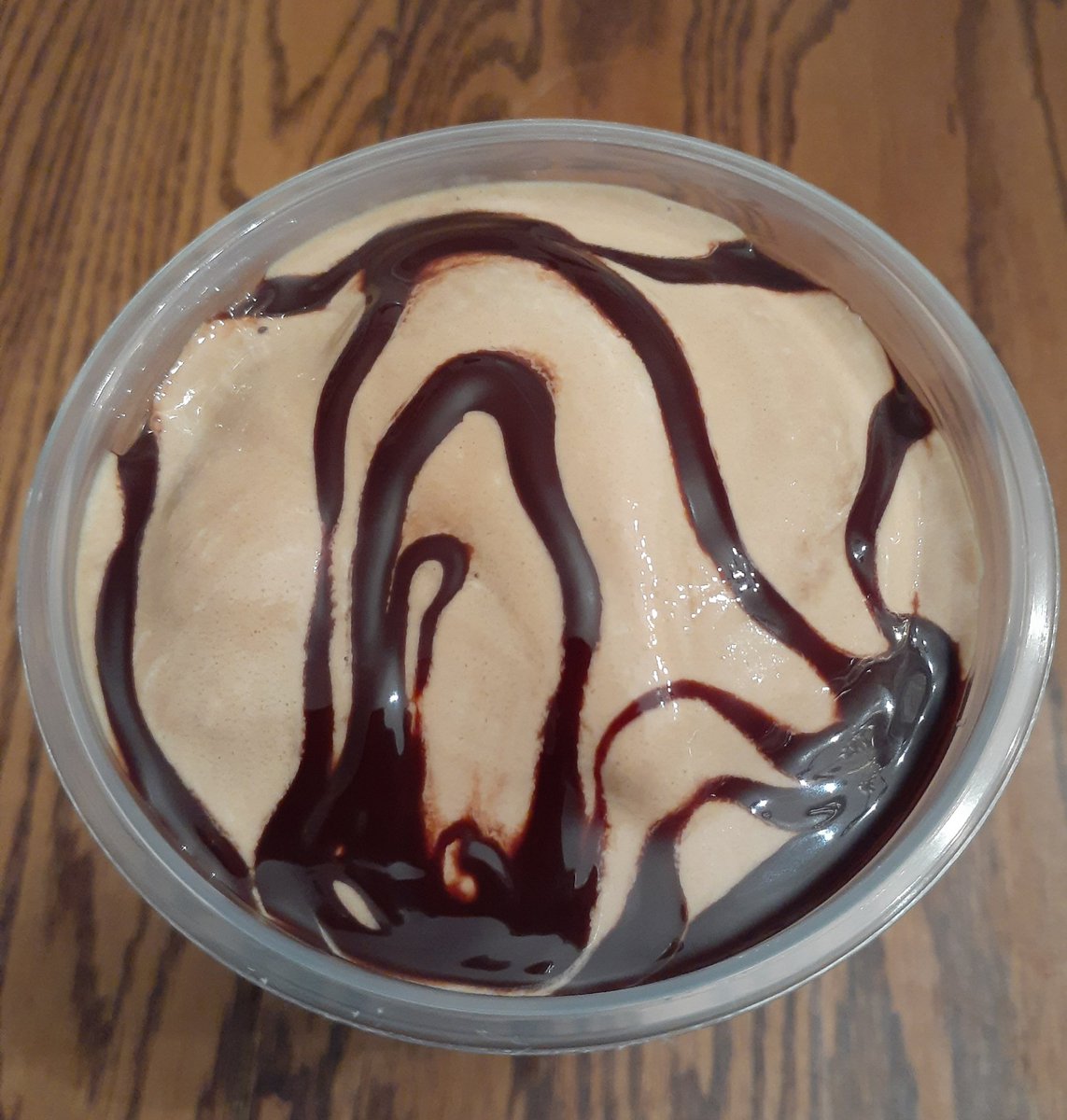 jon_vanslooten's tweet photo. I know shakes and I have the body to prove it. The @Arbys Jamocha Shake borders on unrivaled.
#shake
#Coffee
#Chocolate
#Jamocha
#Covid19Pounds
#QuarantineLife https://t.co/ifO3ZktKe7
