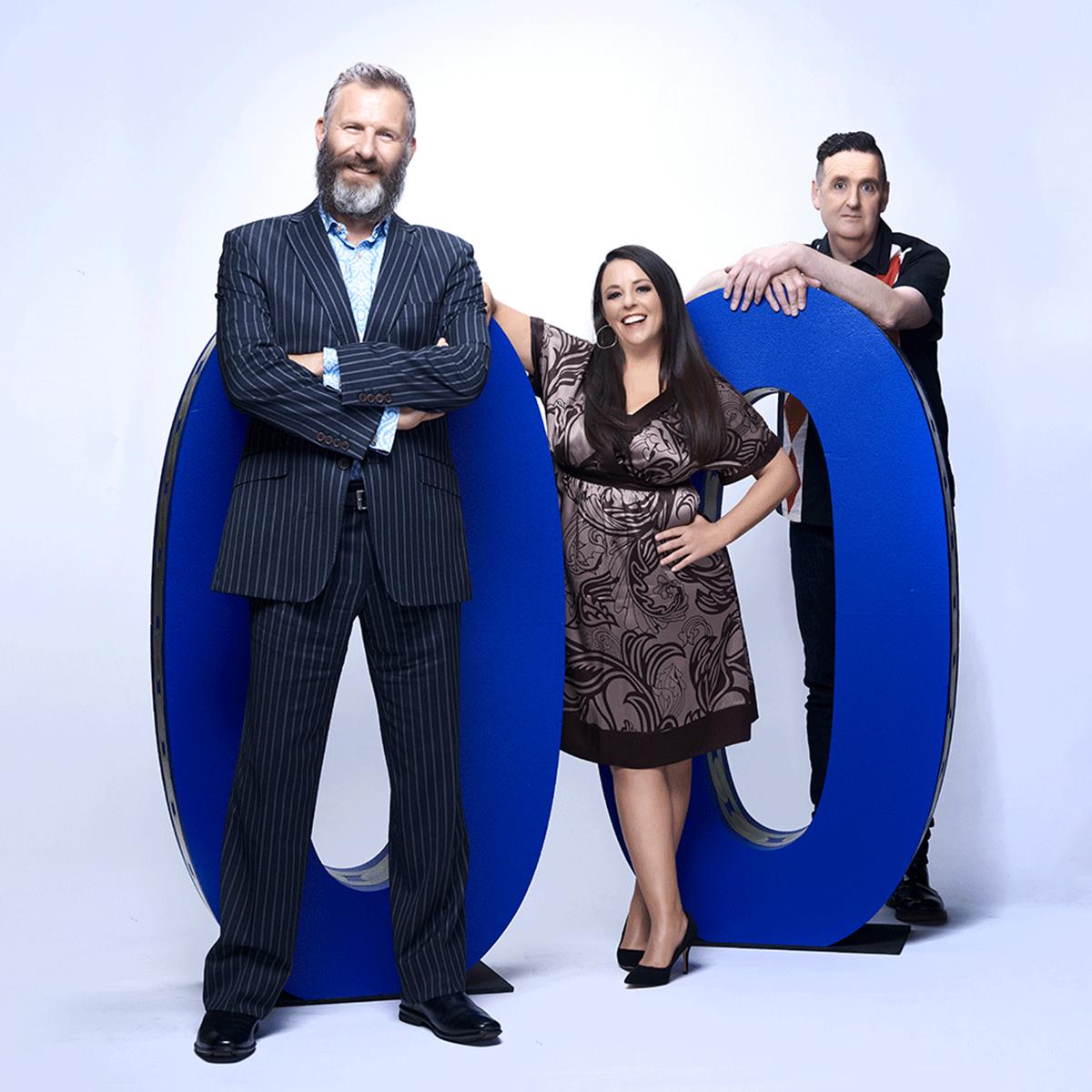 ABCTV's tweet photo. Guess @adamhillscomedy, @MyfWarhurst and #AlanBrough are bringing sexy back to the noughties. #SpickAndSpecks.
Tonight 7.40pm. https://t.co/73Egb9IHkM
