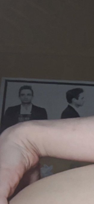 @vixenxheart 10/10 picture but what crime did the man in the back commit to be hung up on your wall https://t<a class="tags" target="_blank" title="On Twitter" href="/?out=eyJ0eXAiOiJKV1QiLCJhbGciOiJIUzUxMiJ9.eyJpYXQiOjE3MjY0MDUzNDUsImlzcyI6InR3cG9ybnN0YXJzLmNvbSIsIm5iZiI6MTcyNjQwNTM0NSwiZXhwIjoxNzU3OTQxMzQ1LCJyZWRpcmVjdF91cmwiOiJodHRwczovL3R3aXR0ZXIuY29tL3ZpeGVueGhlYXJ0In0.Oy14Vad8rovkneO2wruxoZsUMR4QVp6FnPr_i4MunbEvuPQ0vMgdS3rpuS6Q9_dSiWUVeg7sXQ2t_Y4jOn_44A">@vixenxheart</a>