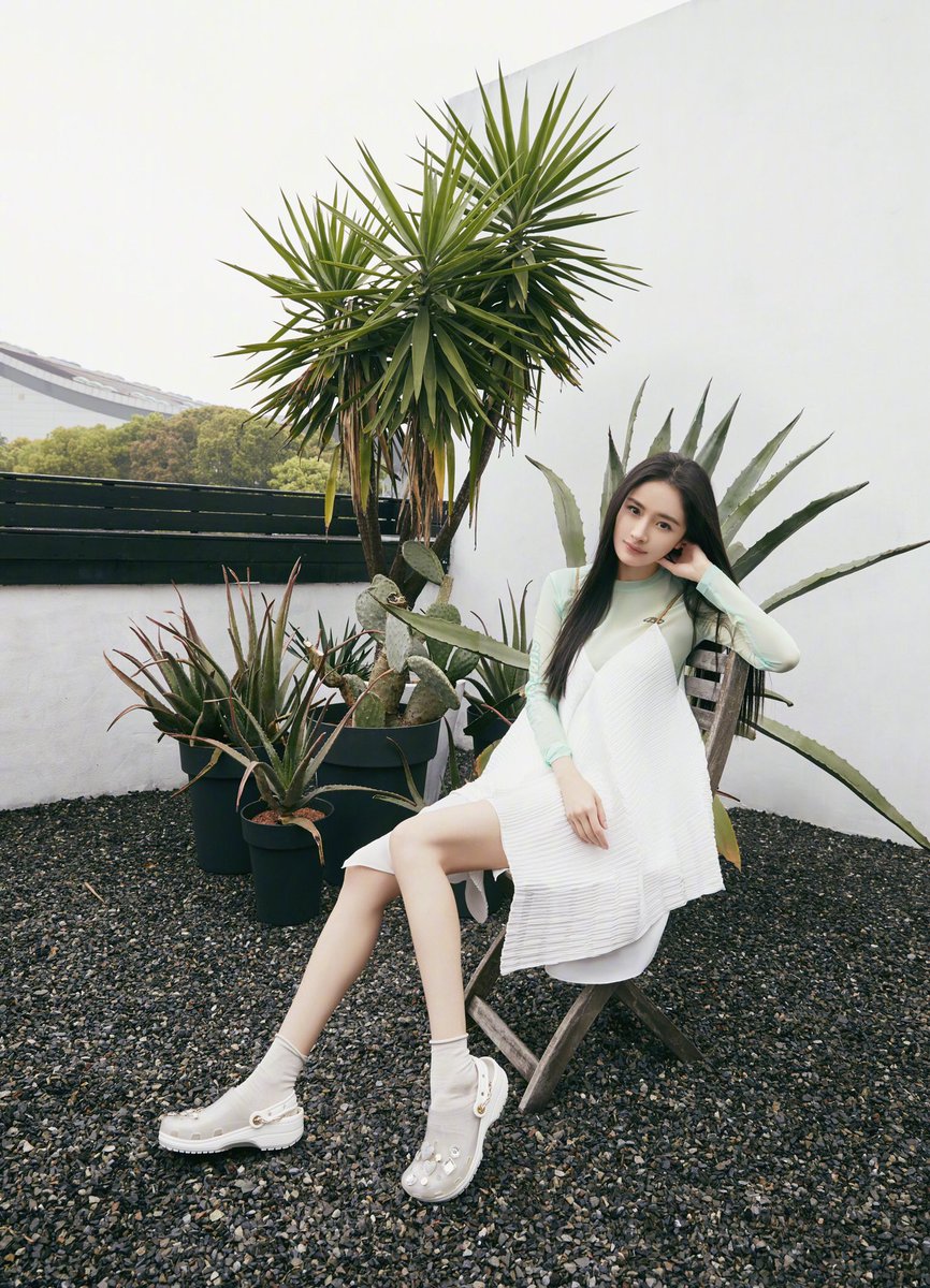 yang mi crocs for sale