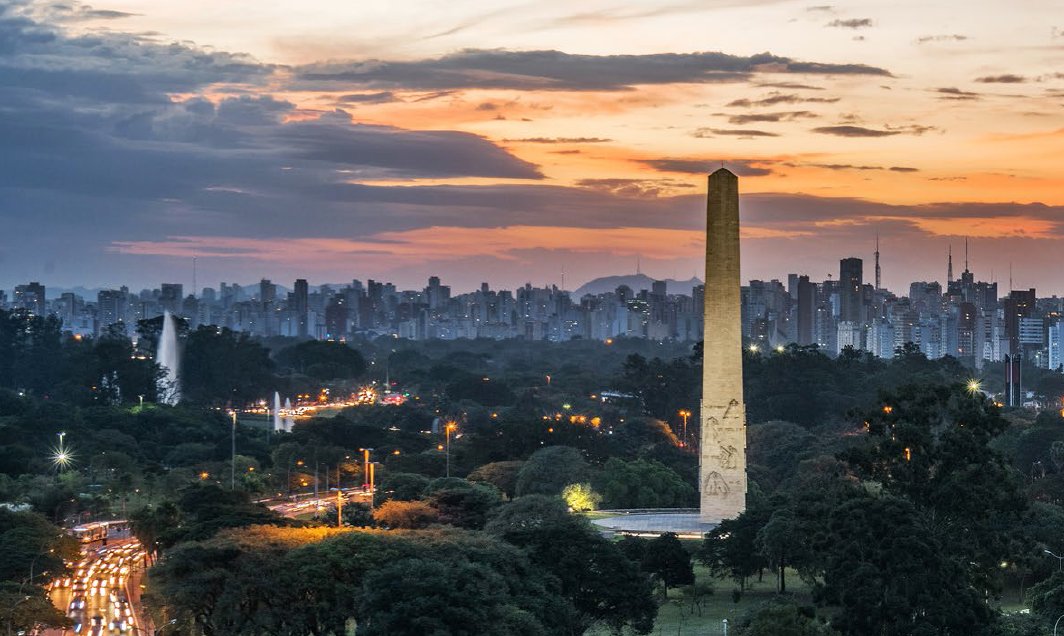 hevrelanguage's tweet photo. São Paulo (#Brazil): The featured city on #SWISSMagazine February 2020 edition (articles on #Algarve, #Portugal and Ponta Delgada, #Azores Portugal also included). #avgeek #lusophilo #LusophoneWorld https://t.co/NTcG2aCVwU https://t.co/0Nc9b4W2vx
