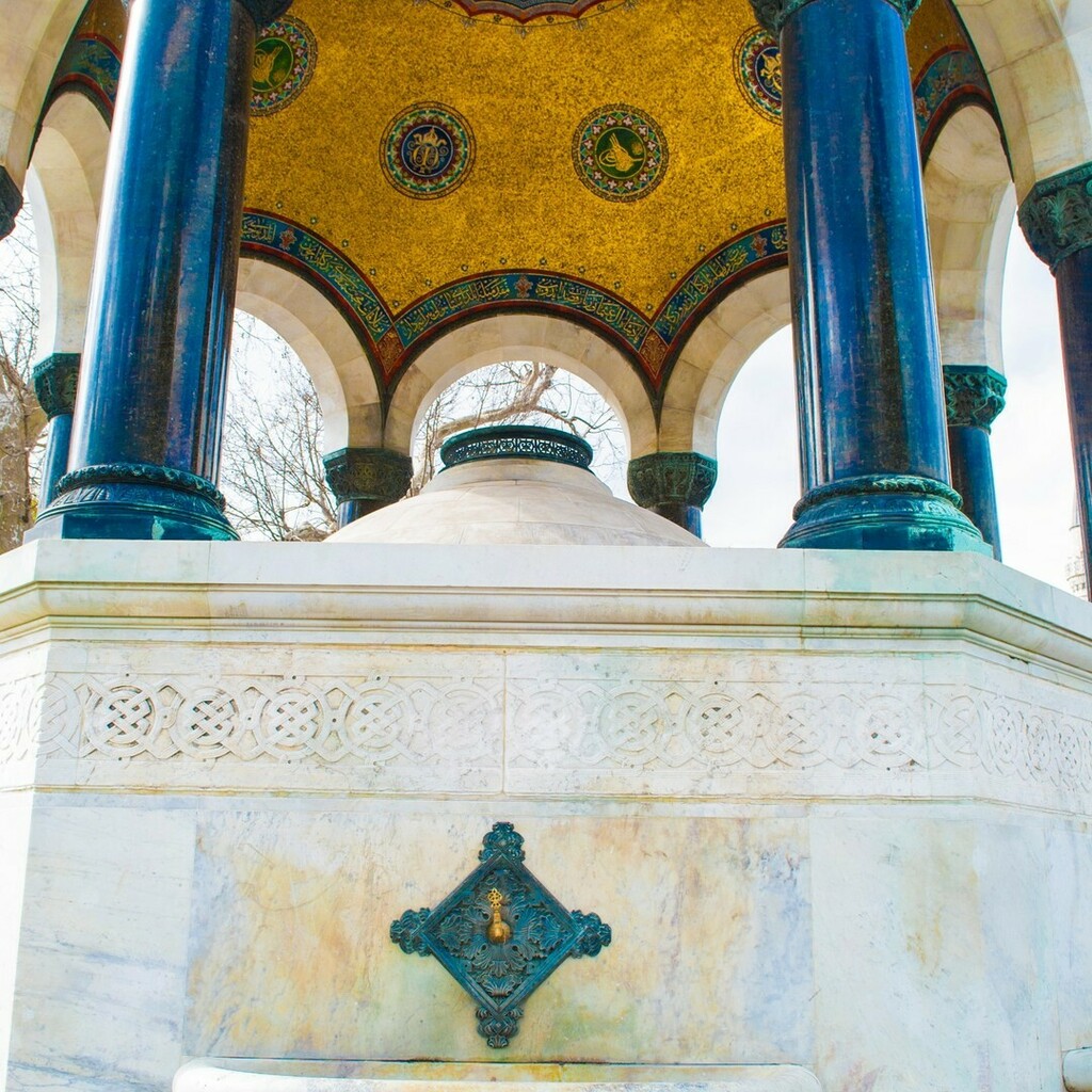 German Fountain has quenched the thirst of Istanbul residents throughout the last century, and also stands as a symbol of many important historical events from the 20th Century. #travel #travelphotography #photography #beautiful #cute #photo #photoofthed… instagr.am/p/B_JQ5gih5nk/