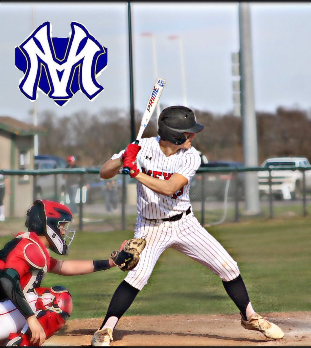 Mexia_Athletics's tweet photo. Congratulations to Evan Harrison. He received his 1st offical offer from Mountain View College in Dallas! @bankrolEv #EAT #WEKAT #RecruitMT https://t.co/gvrAUi0vWf