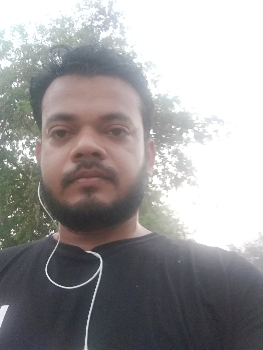 ravi3549's tweet photo. #MeAt28 https://t.co/EhdxFVve65