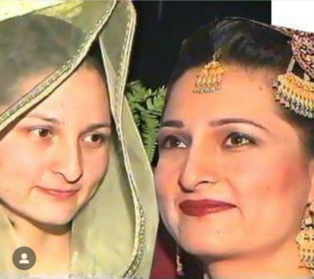 nishatriaz's tweet photo. 17 years!
Innings to be continued...
@Moinhunzai do you want to change any rule, anything in the game?
#anniversary #lifepartnership https://t.co/5NCEaxMYIy