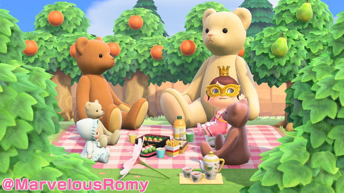 Can't sit with us! 
#AnimalCrossing #ACNH #NintendoSwitch