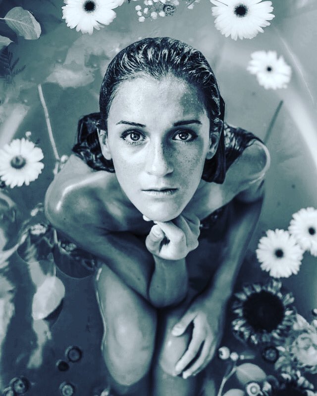 LaSultaneSpain's tweet photo. Ahora es el momento! #mymoment El tiempo pasa más despacio y le da valor a los gestos que importan... Ahora un #spa #encasa by #LaSultanedeSaba #ilovesultane #sheabutter #quedatencasa https://t.co/uUeivXeRj7