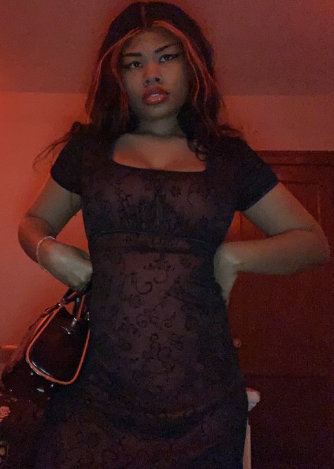 Just a pic or two of your fave ;) https://t.co/wZfOSoaMe5