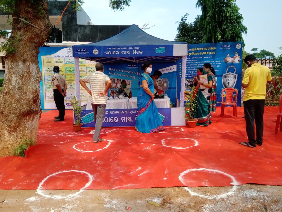 Shadow_Advt_Com's tweet photo. During this #lockdown period @Shadow_Advt_Com assists @ormas_odisha to make an #awarenesscampaign along with mask distribution for the pandemic #Coronavirus in Bhubaneswar, #Odisha
https://t.co/jfLhKQrKXs
#VanActivity #COVID19india #coronavirusIndia #StayHomeStaySafe https://t.co/P3SH7uvCSZ