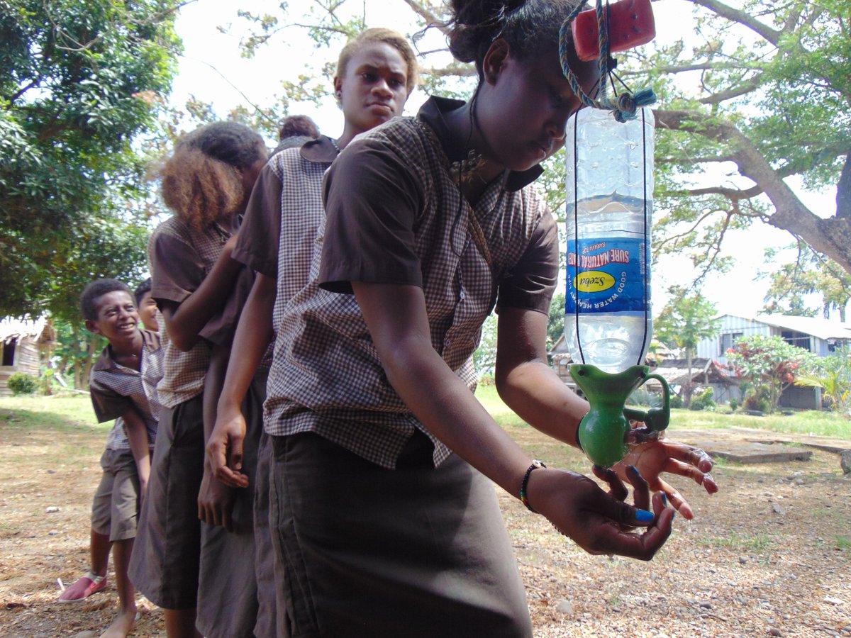 RotaryHHFH's tweet photo. @HalifaxCalder 🖐️🚰 #rotary #handwashing #behaviourchange project #handhygieneforhealth WATCH VIDEO https://t.co/uKEEDPh8e0 https://t.co/HtUOzsVYKT with #SPATAP Portable Tap making communities hygienic instantly https://t.co/7X3H0SlUB7  info@handhygieneforhealth.org #COVID19 https://t.co/4V0cqHRLvx