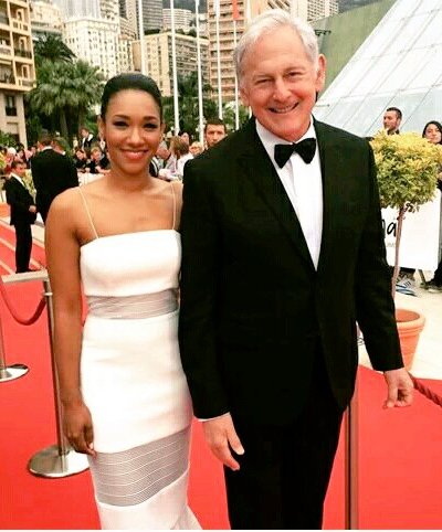 Iris West-Allen & Prof. Martin Stein in an undercover mission on Earth-nth

#DCAceReporter #Firestorm #TheFlash
#VictorGarber #CandicePatton