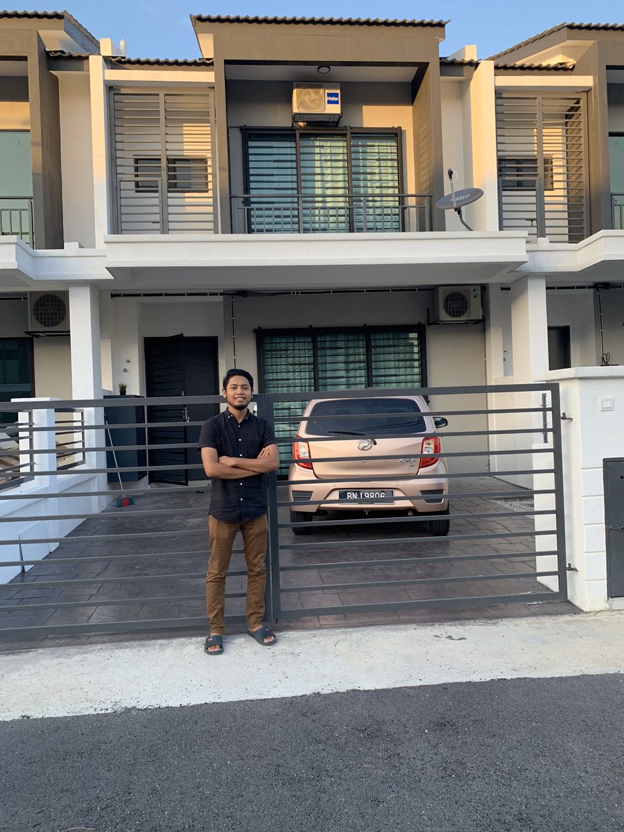 hazim_nazmi's tweet photo. Ni gmbr rmh aku n bil letrik rmh aku spnjg tempoh PKP start pd 18/03 - 15/04 (29 hari). Murah ke bil aku ni? aku ddk dgn wife n ank sorg (umur 4 thn). Brg letrik yg bsr dlm rmh ni ade AC 2 biji, peti ais 1, mesin basuh 1, tv 1. 

10 RT ak bg tips jimat letrik utk rmh baru. https://t.co/P6OguMSEZ8
