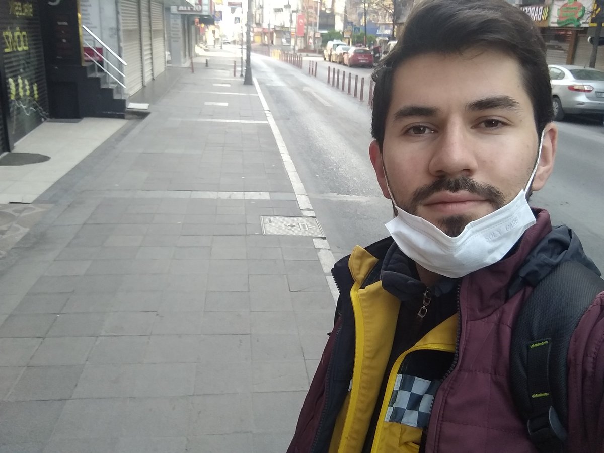 Sen #evdekalistanbul biz sahadayız 🚑👍😊