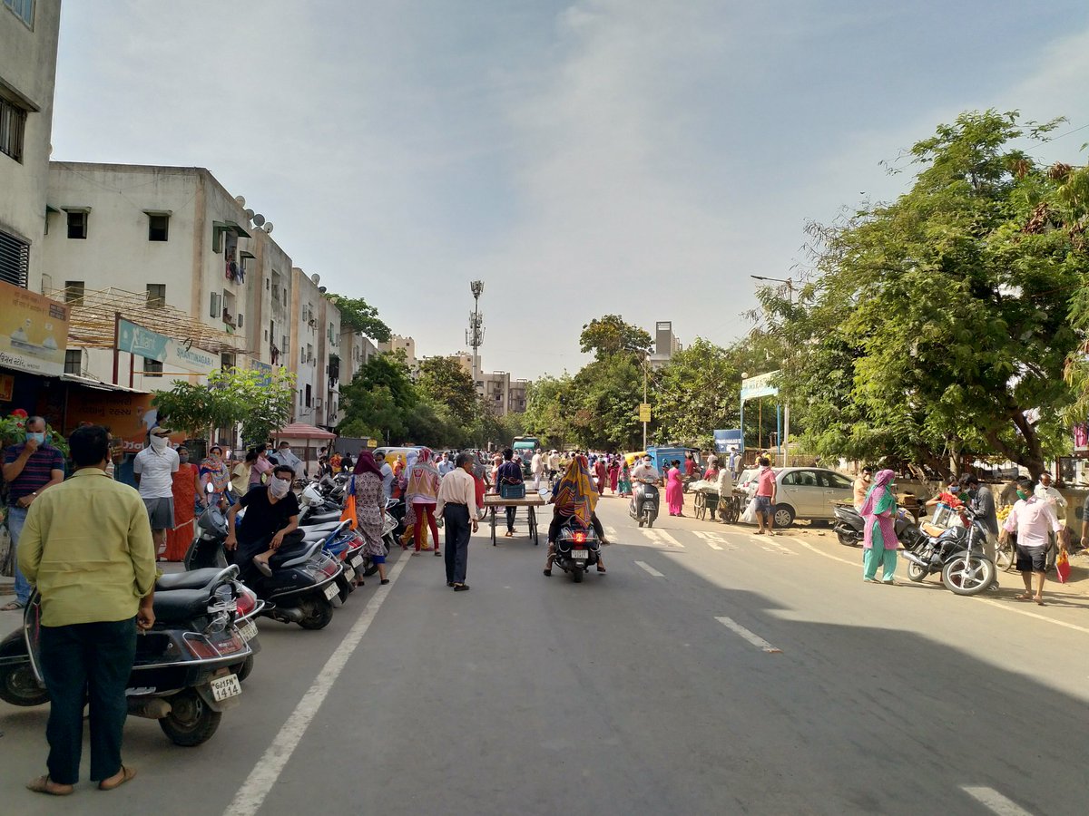 pratikdsolanki's tweet photo. @vnehra jst outside of home where last day one patient found positive at https://t.co/wBwabvFMPN social distancing,no care nothing will stop abd being wuhan. https://t.co/BzBWC5PpgY