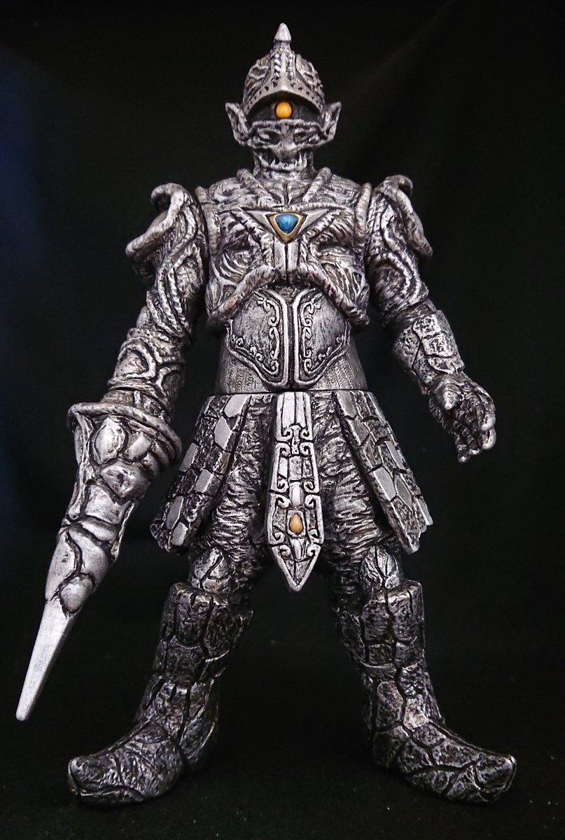 「金属生命体 アパテー」フィギュア　ウルトラ怪獣シリーズ21 Amazon.co.jp: ウルトラ怪獣シリーズ 金属生命体 アパテー