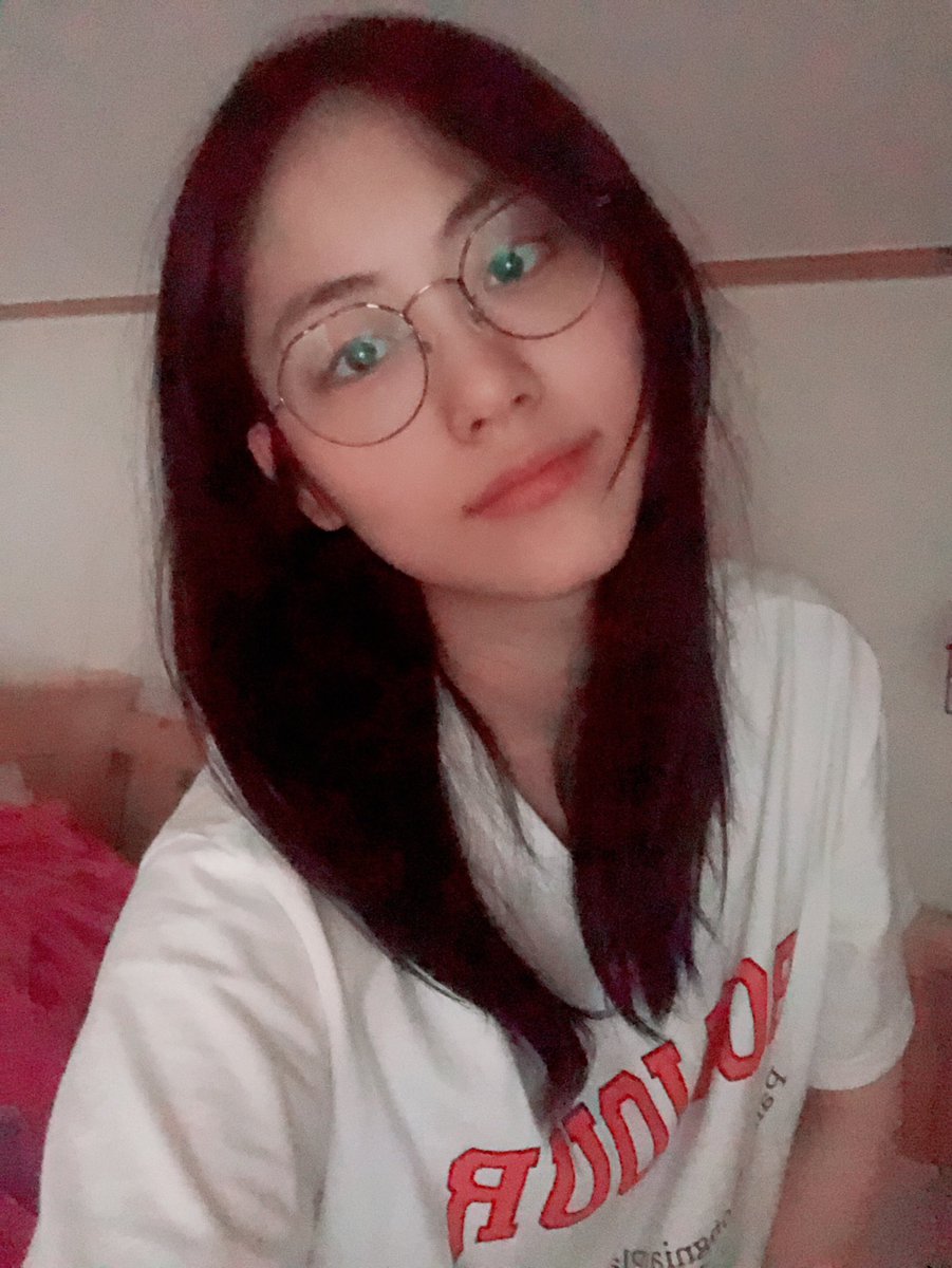 일요일이니까 🤣😝🤗
다들 저처럼 이러고 있죠? ㅋㅋㅋ

#🌈