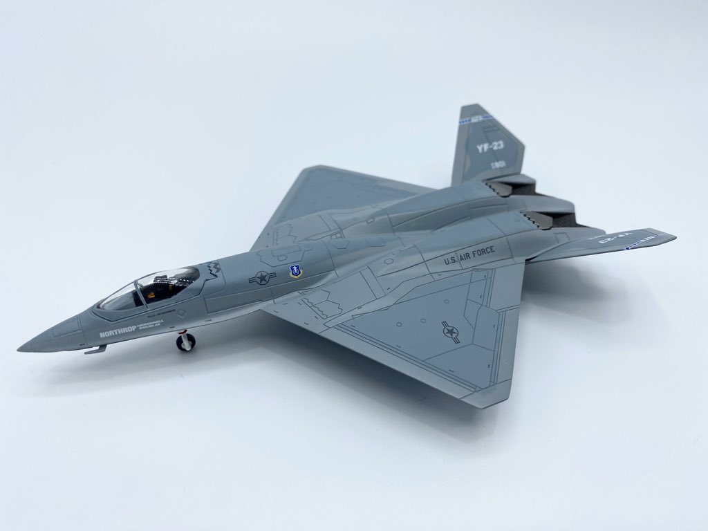 1/144 YF-23 スパイダー 雷鳥8号 على X: 