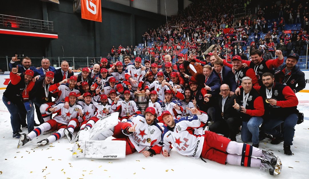 slyass4's tweet photo. 19.04.19 🏆✨ ❤️💙 https://t.co/U1kXSlJ3fT