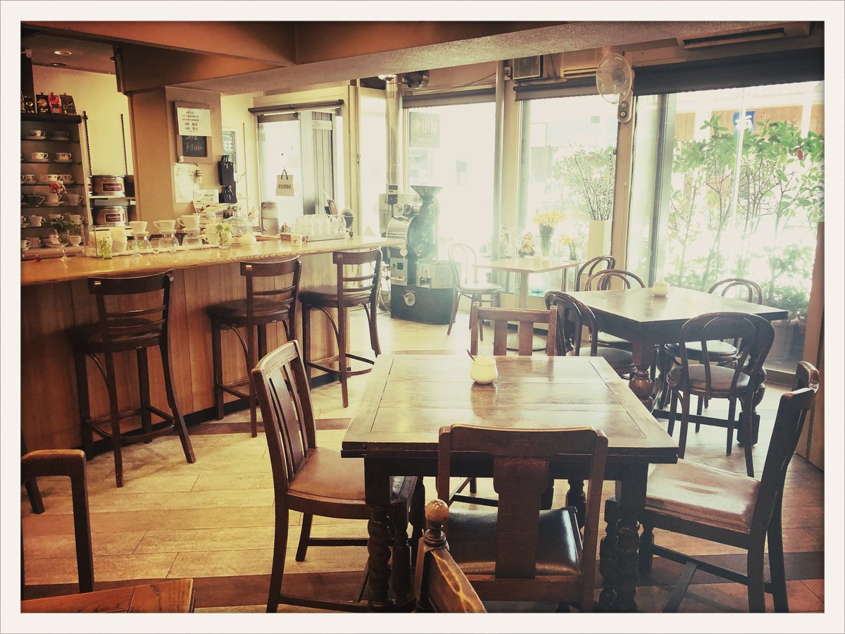tsutanaohiko's tweet photo. 飛騨高山
自家焙煎珈琲　津田屋
web販売オープンします！！
よろしくお願いいたします！！
▶︎URL
https://t.co/ECHBDLuqRX
▶︎こちらにもリンクがあります。
https://t.co/n2ISRbjVy2
▶︎BASEのアプリをお持ちの方は
「津田屋」で検索！
#津田屋　
#自家焙煎珈琲津田屋　#飛騨高山
#酸味をおさえた https://t.co/lONUhfKdW2
