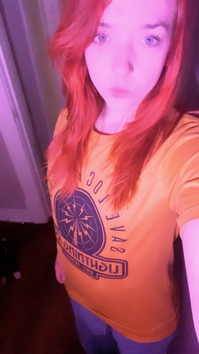 Samantha paints naked people tweet media