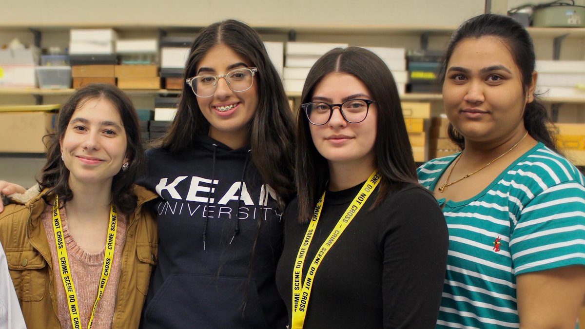 I would like to introduce our e-board for the 2019-2020 school year
President: Hayya Ali 
Vice President: Boran Khattab 
Secretary: Kirollos Basta (not pictured) 
Treasurer: Bhargavi Shastri 
Director of Public Relations: Jhuliana Rojas