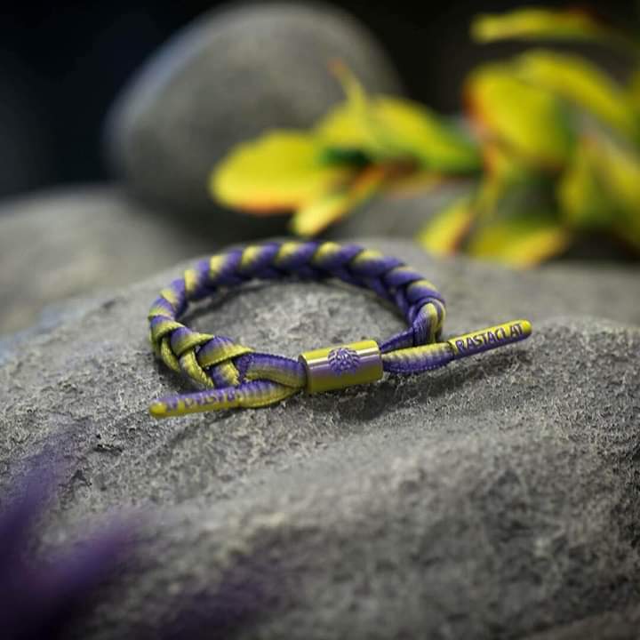 8ZHqIbLn5t48l1s's tweet photo. Rastaclat Miniclat Deep Purple มือ1 ของแท้ ซื้อมาเก็บ ไม่เคยใช้ ไม่เคยแกะ ราคา490฿
💸ขาย 300 รวมส่ง 
ซื้อมาจากเพจRastaclat Thailand ค่ะ
DMมาสอบถามได้นะคะ🙏
#Rastaclat #Miniclat #รตค #rastaclatthailand
#rastaclatth #ส่งต่อrastaclat #rastaclatมือ1 #ราสต้าแคลท
#rastaclatมือสอง https://t.co/lkdAk6O7Cu