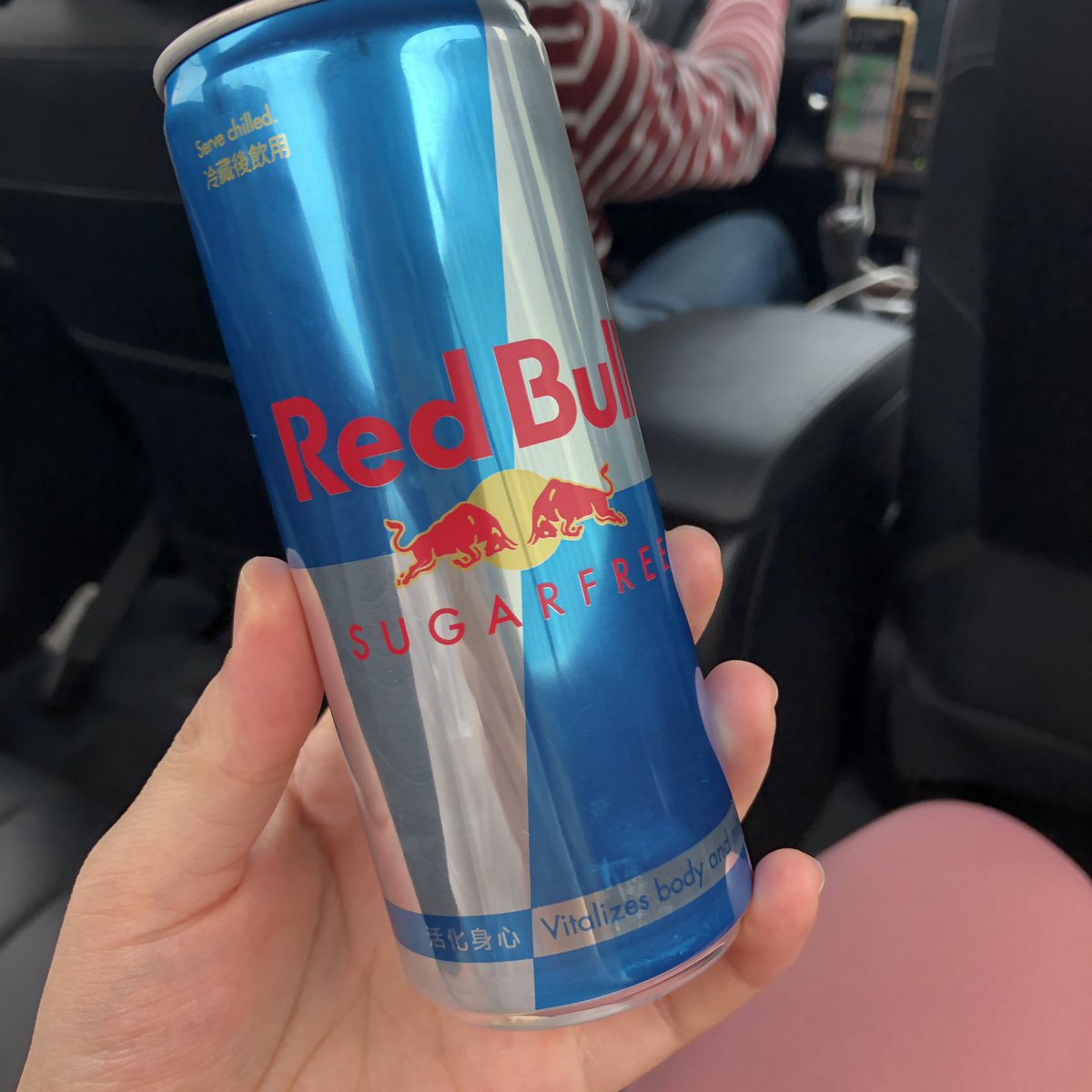 Redbull給我一對翅膀hashtag Redbull給我一對翅膀hashtag
