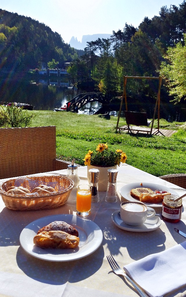 Andrea A Twitter Sempre Imbattibili Le Prime Colazioni In Montagna Anche Solo Con La Fantasia E Voi Dolce O Salato Io Dolce Buonadomenica Torneremoaviaggiare Https T Co 59r7a1gwdd