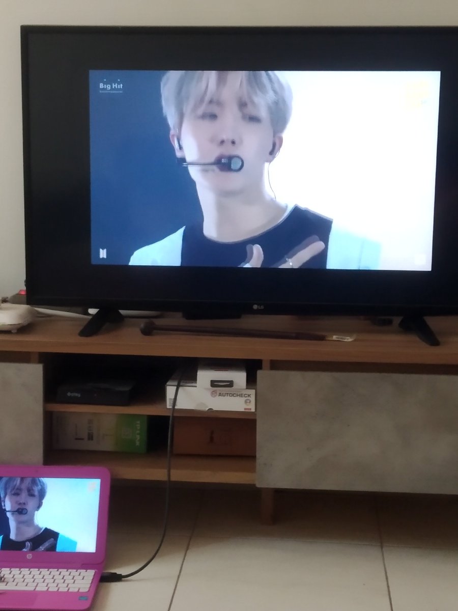 bstxo's tweet photo. @got_no_jamz dengan sebuah dedikasi tv keluarga aku bajak https://t.co/kYfT0BKAtr
