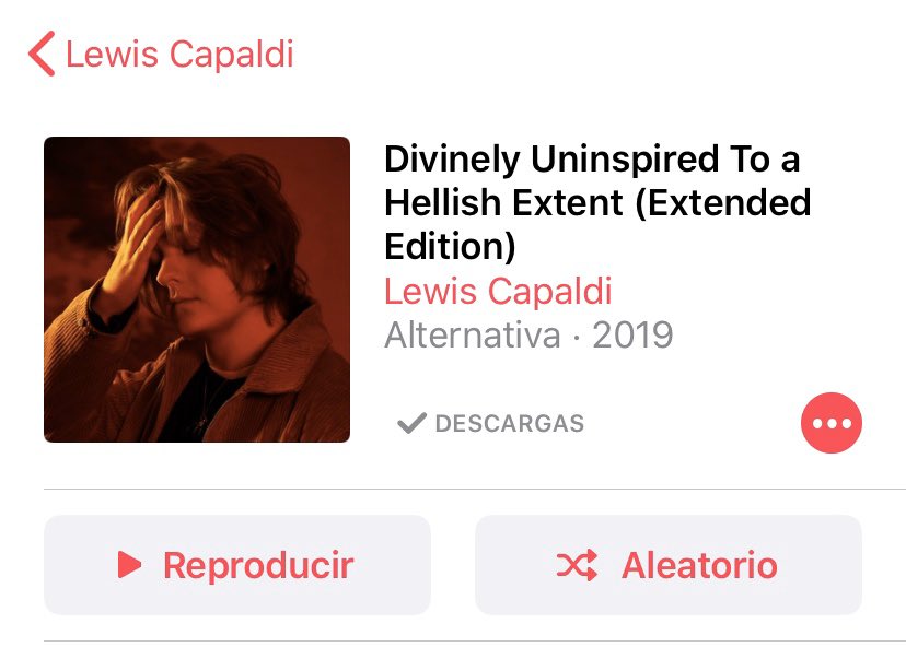 Sofiaponsg's tweet photo. List four albums that you can ply from start to finish without skipping a track and tag four of your mutuals yo do the same https://t.co/gBW9XXsk8T