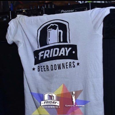 Beer_Downers's tweet photo. #NewProfilePic
#FridayBeerDowners
#🤾🏽🍻 https://t.co/4vIYd2uwXG