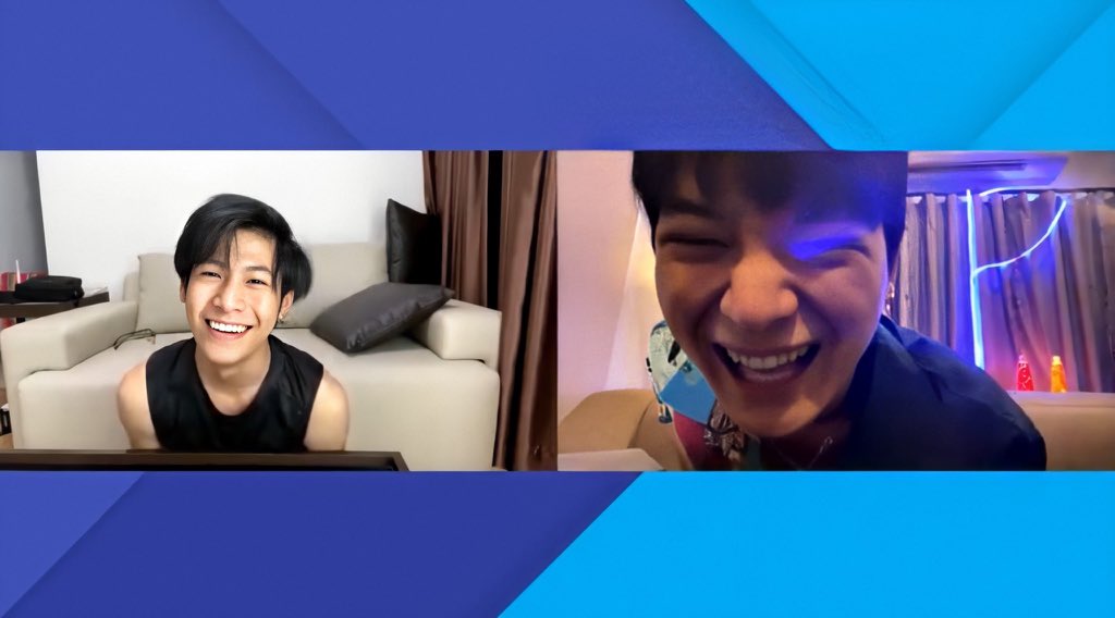 sammibbb1's tweet photo. Happy 3rd anniversary! Love your happy smiles!!!❤️ @kristtps @stjinx_maya 
#LiveAtLunchxSingto
#ทีมพีรญา
#คริสสิงโต https://t.co/8PgWBeNGwW